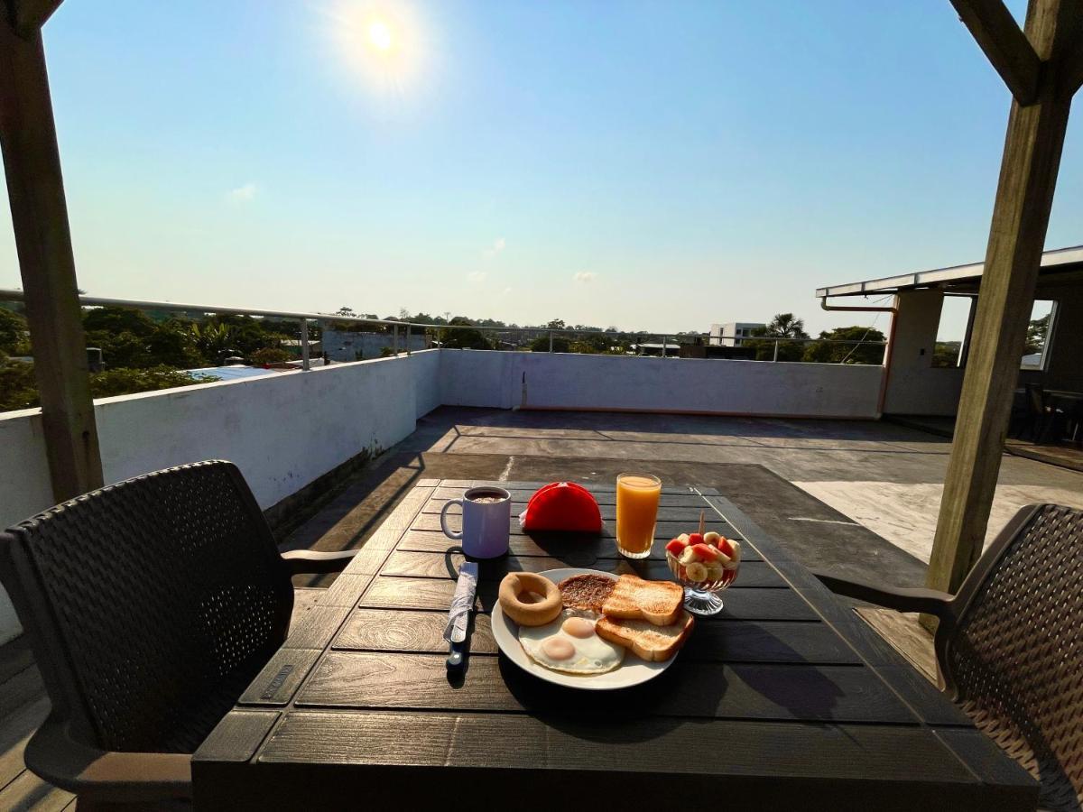 Zugi Inn Hotel Летісія Екстер'єр фото